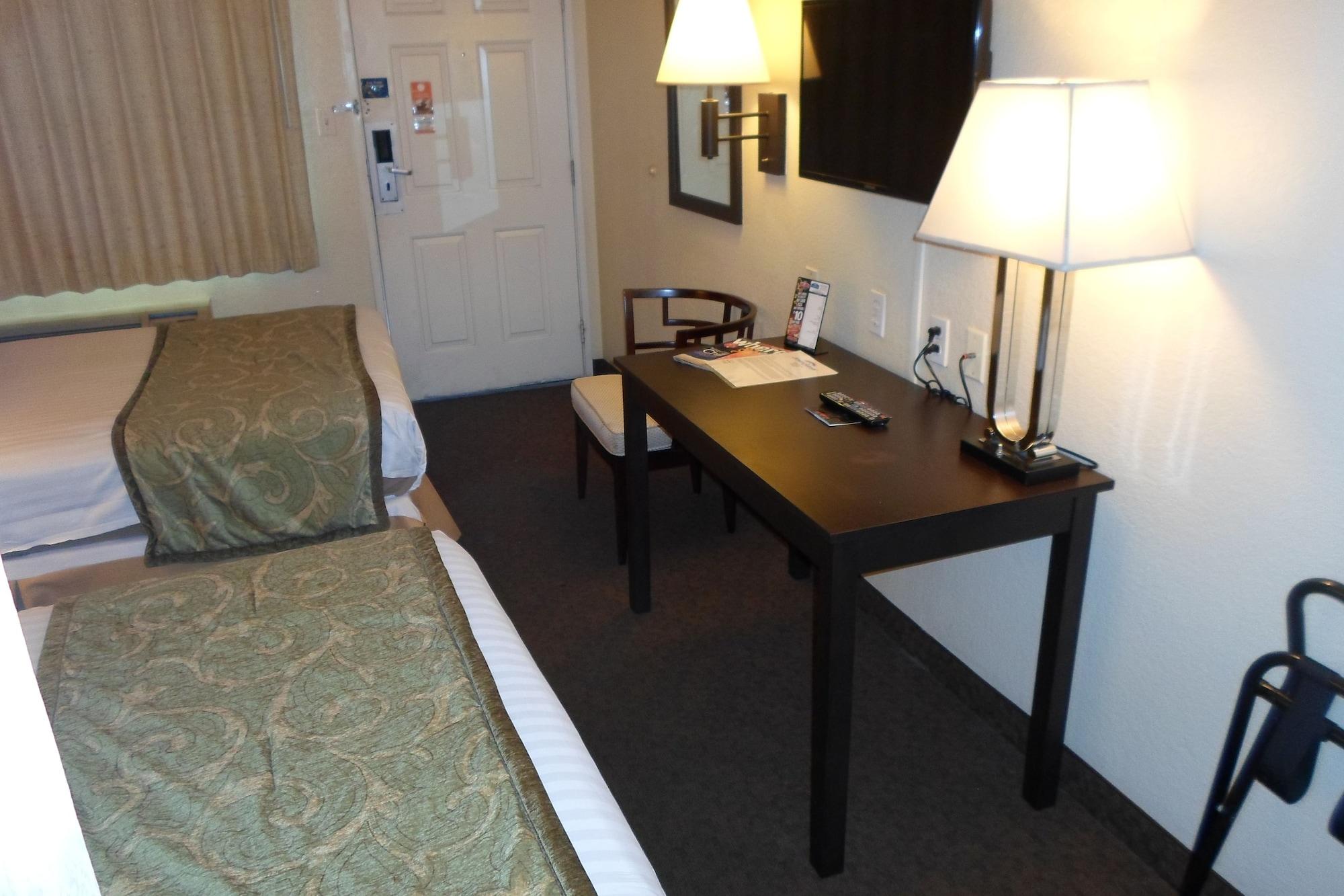 ฮาวเวิร์ด จอห์นสัน บาย วินด์แฮม ลาสเวกัส เนียร์ เดอะ สตริป Motel ภายนอก รูปภาพ